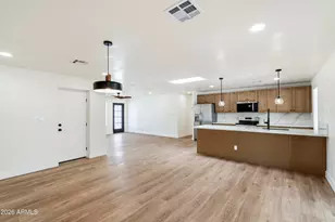 1717 E Campus Dr, Tempe, AZ 85282 - Photo 8