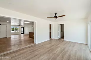 1717 E Campus Dr, Tempe, AZ 85282 - Photo 20