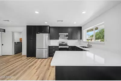 1821 W Villa Rita Drive, Phoenix, AZ 85023 - Photo 4