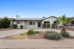 7827 E Moreland St, Scottsdale, AZ 85257 - Photo 2