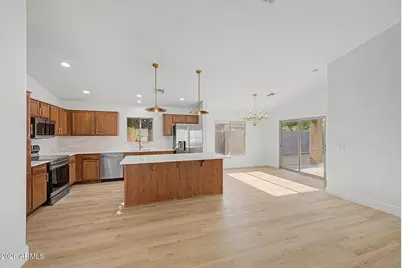 1226 E Maddison Street, San Tan Valley, AZ 85140 - Photo 10
