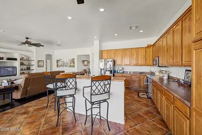 364 W Stirrup Lane, San Tan Valley, AZ 85143 - Photo 14