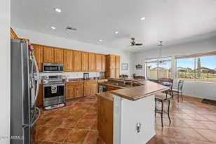 364 W Stirrup Ln, San Tan Valley, AZ 85143 - Photo 16