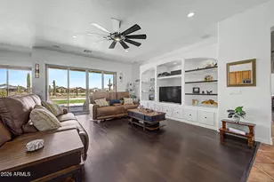 364 W Stirrup Ln, San Tan Valley, AZ 85143 - Photo 10