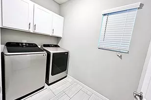 2134 W Harmont Dr, Phoenix, AZ 85021 - Photo 28