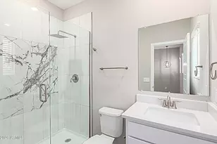 2134 W Harmont Dr, Phoenix, AZ 85021 - Photo 22