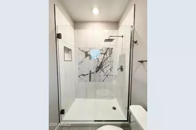 2134 W Harmont Drive, Phoenix, AZ 85021 - Photo 36