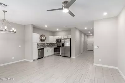 2134 W Harmont Drive, Phoenix, AZ 85021 - Photo 1