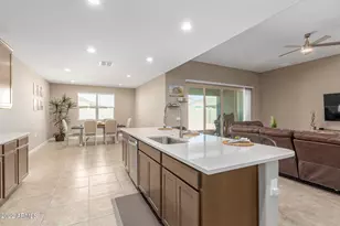 30916 W Verde Ln, Buckeye, AZ 85396 - Photo 8