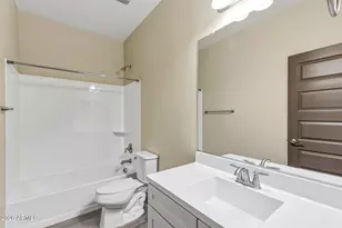 7422 S 28th Pl, Phoenix, AZ 85042 - Photo 10