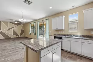7422 S 28th Pl, Phoenix, AZ 85042 - Photo 16