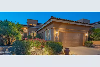 1054 E Shangri La Road, Phoenix, AZ 85020 - Photo 1