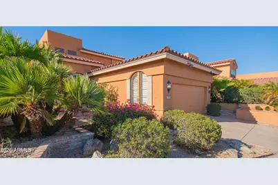 1054 E Shangri La Road, Phoenix, AZ 85020 - Photo 2