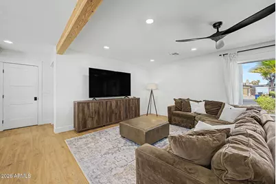 2425 E Inverness Avenue, Mesa, AZ 85204 - Photo 6