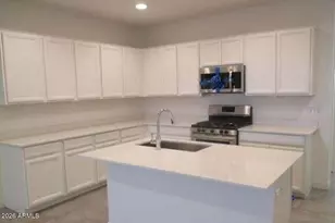 5962 N 90th Dr, Glendale, AZ 85305 - Photo 4