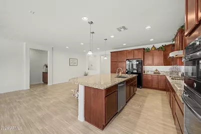 16209 W Sierra Street, Surprise, AZ 85379 - Photo 4