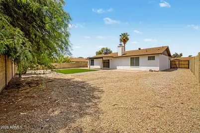 4035 W Surrey Avenue, Phoenix, AZ 85029 - Photo 18