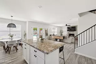 4323 E Lone Cactus Dr, Phoenix, AZ 85050 - Photo 12