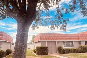8229 E Vista Dr, Scottsdale, AZ 85250 - Photo 2