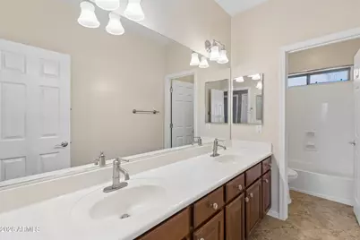 15655 W Montecito Avenue, Goodyear, AZ 85395 - Photo 54