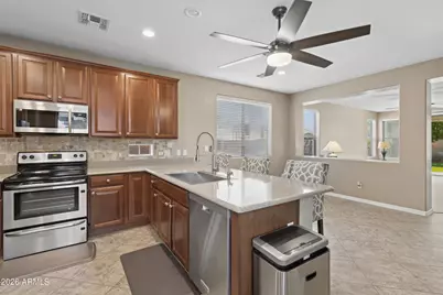 15655 W Montecito Avenue, Goodyear, AZ 85395 - Photo 24