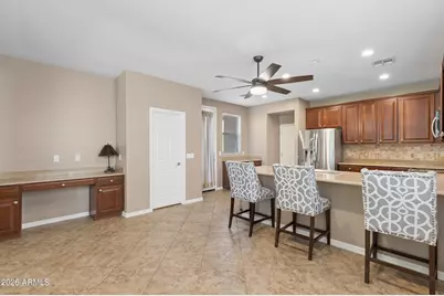 15655 W Montecito Avenue, Goodyear, AZ 85395 - Photo 18