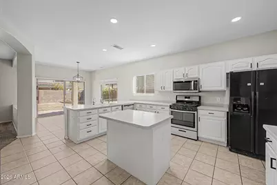 5267 W Angela Drive, Glendale, AZ 85308 - Photo 16