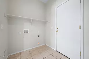 5267 W Angela Dr, Glendale, AZ 85308 - Photo 40