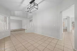 5267 W Angela Dr, Glendale, AZ 85308 - Photo 12
