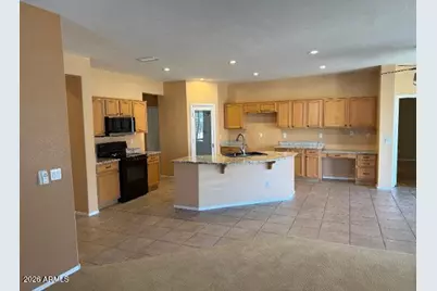 6821 W Saddlehorn Road, Peoria, AZ 85383 - Photo 6