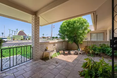 10715 W Clair Drive, Sun City, AZ 85351 - Photo 6