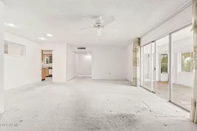 10715 W Clair Drive, Sun City, AZ 85351 - Photo 12