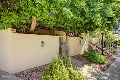 1017 E Maryland Avenue #103, Phoenix, AZ 85014 - Photo 2