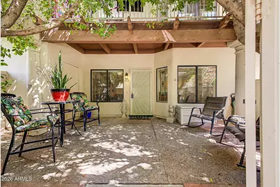 1017 E Maryland Avenue #103, Phoenix, AZ 85014 - Photo 1