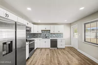 3131 W Maryland Avenue, Phoenix, AZ 85017 - Photo 12