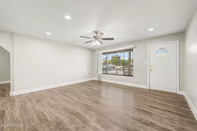 3131 W Maryland Avenue, Phoenix, AZ 85017 - Photo 10
