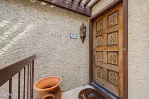 7557 N Dreamy Draw Dr, Phoenix, AZ 85020 - Photo 32