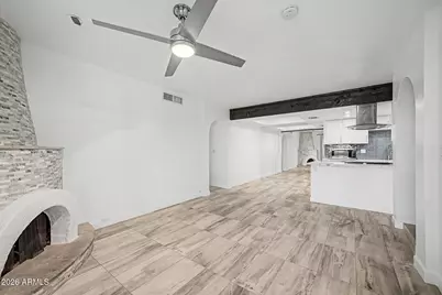7557 N Dreamy Draw Drive #223, Phoenix, AZ 85020 - Photo 4