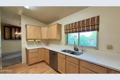 10121 W Avenida Cordoniz --, Phoenix, AZ 85037 - Photo 6