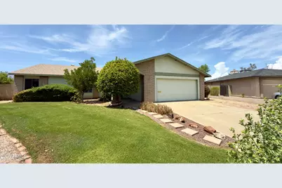 10121 W Avenida Cordoniz --, Phoenix, AZ 85037 - Photo 2