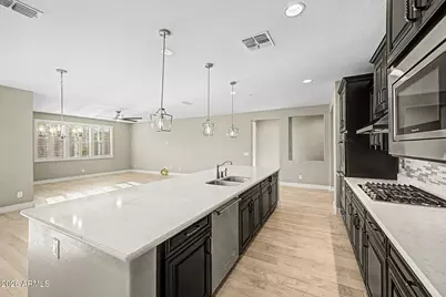 2792 N Acacia Way, Buckeye, AZ 85396 - Photo 10