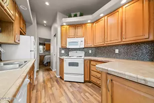 17200 W Bell Rd, Surprise, AZ 85374 - Photo 10