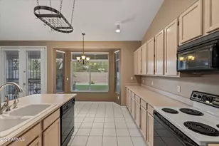 22407 N 71st Ln, Glendale, AZ 85310 - Photo 14