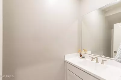 3725 E Flower Street, Phoenix, AZ 85018 - Photo 4