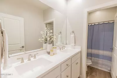 3725 E Flower Street, Phoenix, AZ 85018 - Photo 10