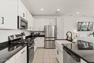 2786 S Apache Dr, Chandler, AZ 85286 - Photo 8