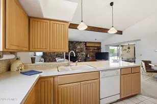 337 E Geneva Dr, Tempe, AZ 85282 - Photo 20