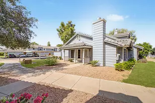 860 N McQueen Rd, Chandler, AZ 85225 - Photo 16