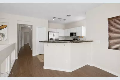 525 N Miller Road #228, Scottsdale, AZ 85257 - Photo 10