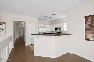 525 N Miller Rd, Scottsdale, AZ 85257 - Photo 10